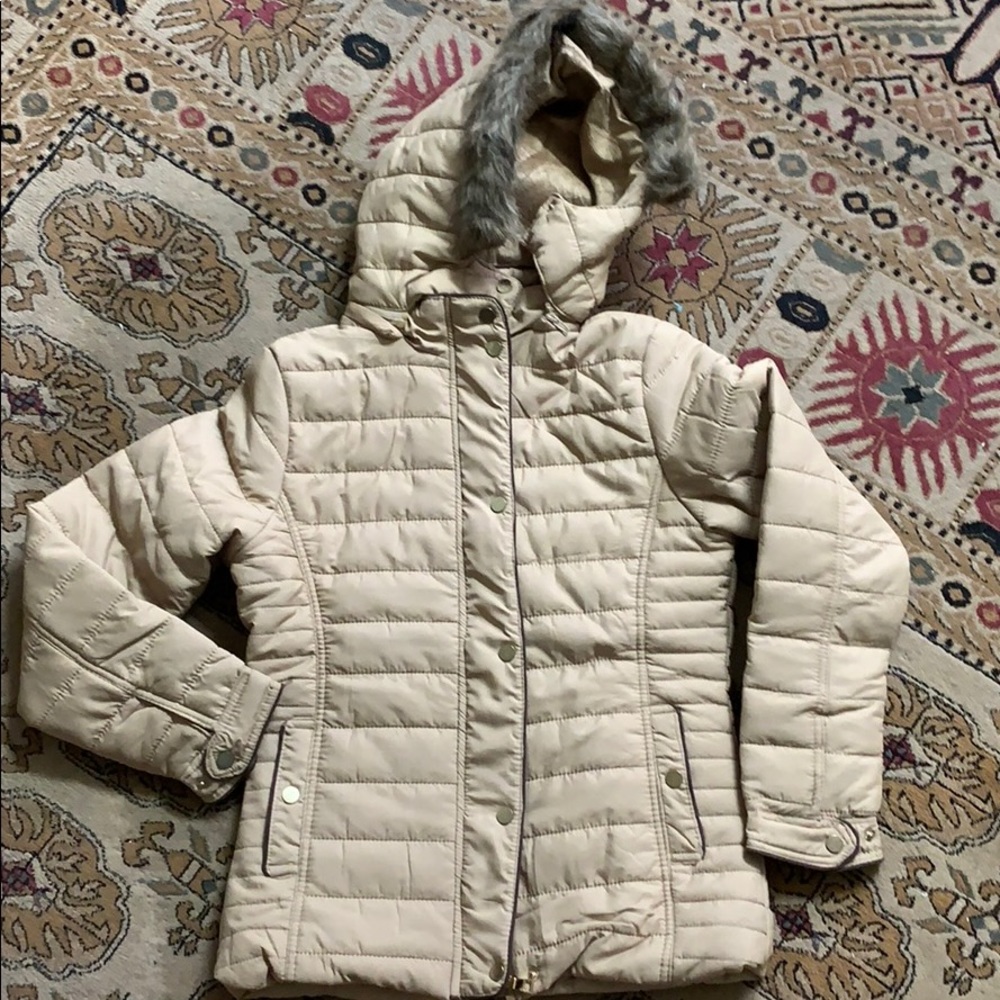 Outer Edge Beige Juniors Jacket Large